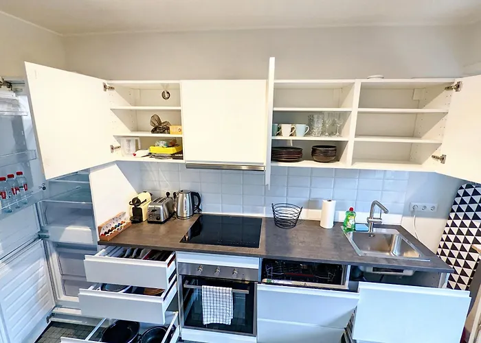 Howald 2 Bedroom With Private Garage & Garden * Lussemburgo